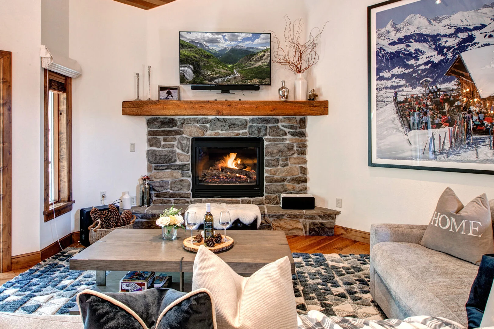 Lakeside Home - Image 2